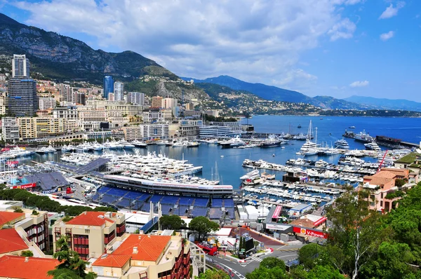 Вид з Геркулес порту Ла Кондамін та Monte Carlo — стокове фото