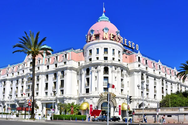 Le Negresco Hotel em Nice, França — Fotografia de Stock