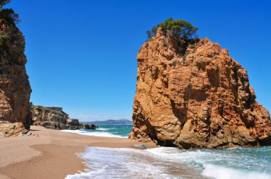 Cala Illa Roja Beach'te Costa Brava, Katalonya, İspanya