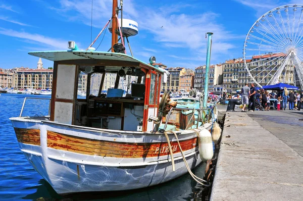 Domingo en el Puerto Viejo de Marsella, Francia —  Fotos de Stock