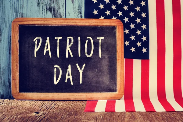 Text Patriot Day in a chalkboard and the flag of the United Stat — Stock Photo, Image