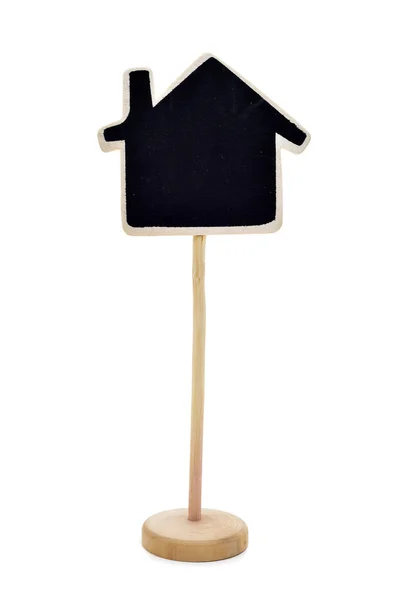 Pusta tablica w kształcie domku — Zdjęcie stockowe