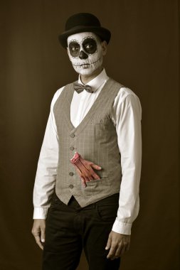 adam Meksika calaveras makyaj ile