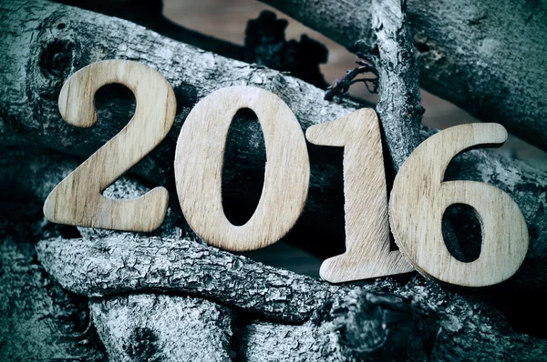 Numeri di legno che formano il numero 2016, come il nuovo anno, tonica — Foto Stock