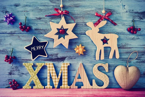 Kerst ornamenten en tekst merry xmas — Stockfoto