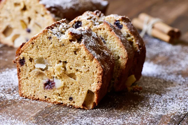 Gâteau aux fruits pour le temps de Noël — Photo