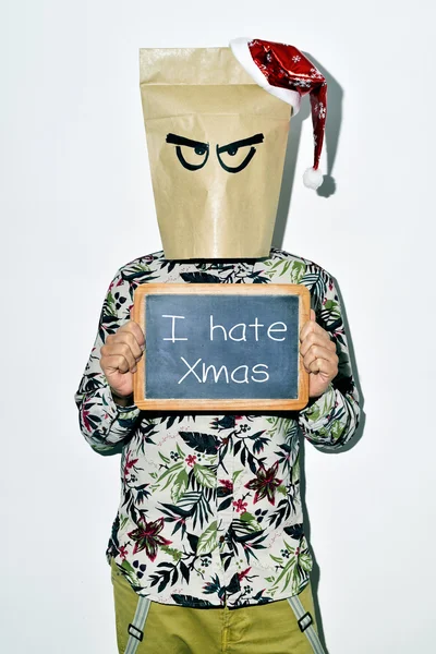 Młody człowiek, który nienawidzi christmas — Zdjęcie stockowe