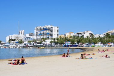 San Antonio, Ibiza Adası, İspanya Arenal Beach