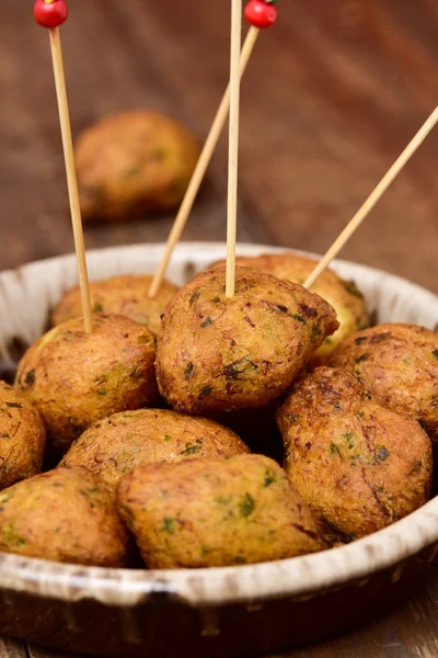 Bunuelos de bacalao, pedaços de bacalhau espanhol — Fotografia de Stock