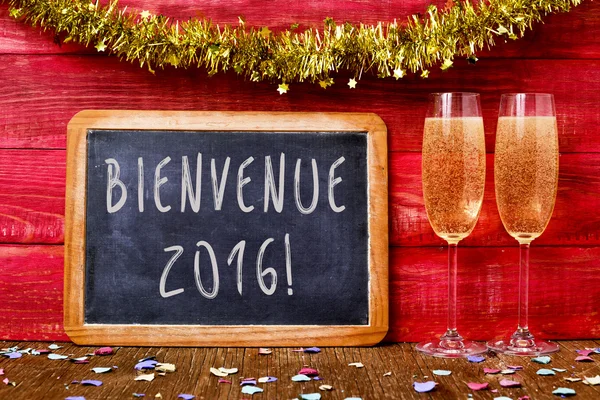 Champagner und Text bienvenue 2016, willkommen 2016 auf französisch — Stockfoto