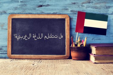 soru Arapça biliyor musun? Arapça olarak yazılmış
