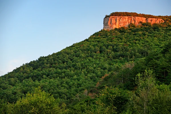 Горы Чуфут-Кале-Бахчисарайского Крыма Стоковая Картинка