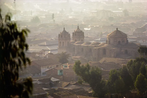 Névoa matinal em Huancavelica, Peru — Fotografia de Stock