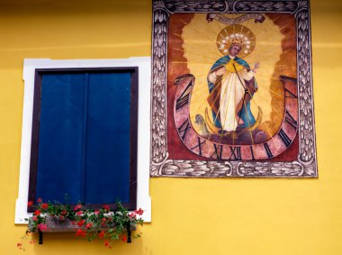 Bavyera 'da pencere ve güneş saati