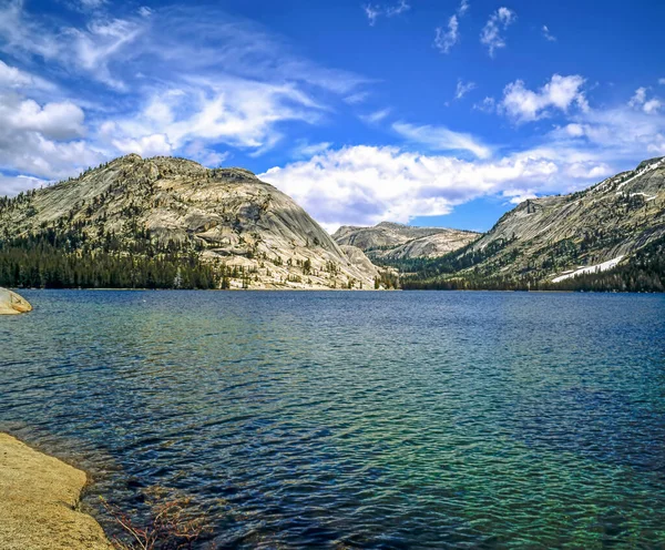 Lago Tenaya Parque Nacional Yosemite California — Foto de Stock