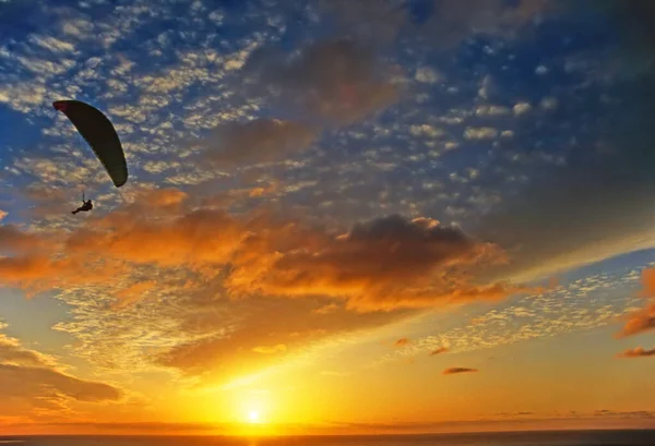 Glider Flyingt Pacific Ocean California — Stock Photo, Image