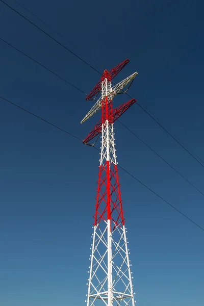 Elektrik hatları — Stok fotoğraf