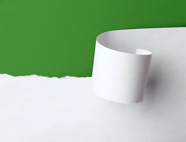Yırtık beyaz kağıt — Stok fotoğraf