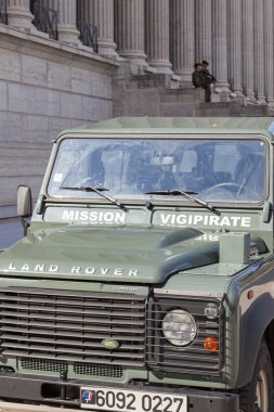 Yeşil Vigipirate araba