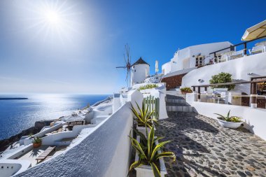 Güneş ile Oia köy