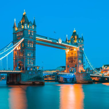 Ünlü Kule Köprüsü, Londra, İngiltere