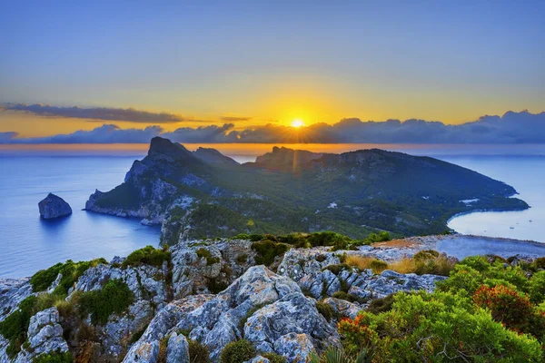 西班牙马略卡岛Formentor著名的日出景观 — 图库照片
