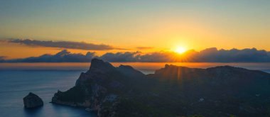 Cap Formentor, Mallorca, İspanya 'da gün doğumunun görüntüsü