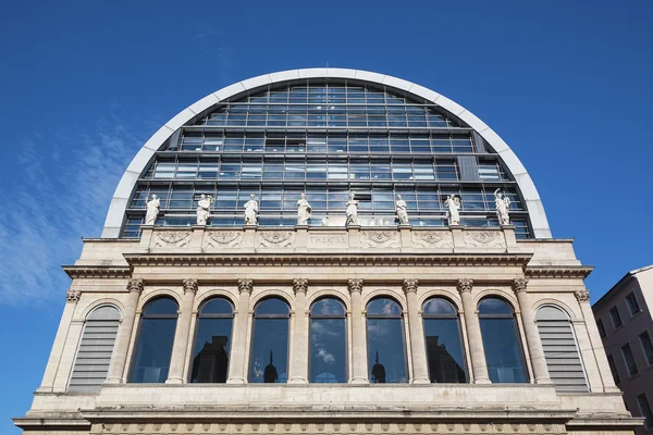 Het opera house in lyon — Stockfoto