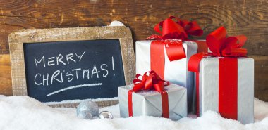 Panoramik manzaralı Noel hediyeleri 