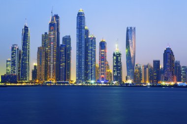 Dubai manzaraya gündoğumu