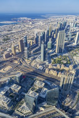 Dubai şehir bir kulenin tepesinden