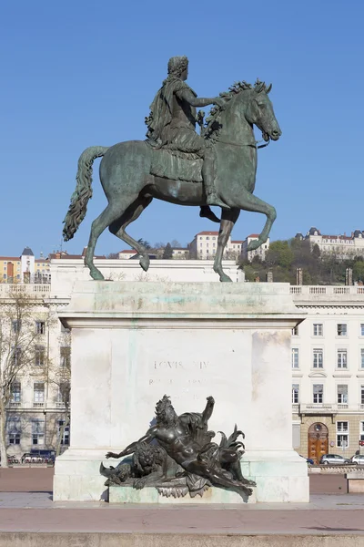 Veduta verticale della statua — Foto Stock