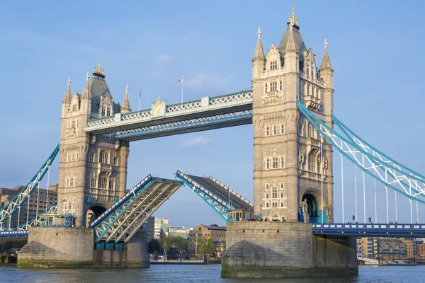 Tower bridge, Londýn. — Stock fotografie