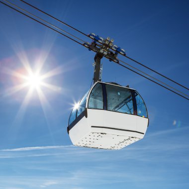 Teleferik ve güneş