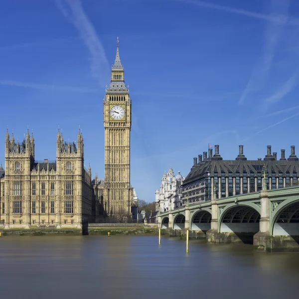 Utsikt över Big Ben och parlamentet — Stockfoto