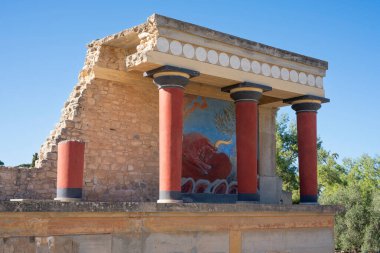 Girit 'teki ünlü Knossos sarayı