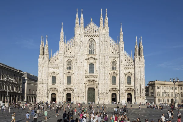 Berömda Milanos Duomo — Stockfoto