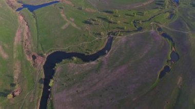 Ukrayna topraklarında Dinyester Nehri.