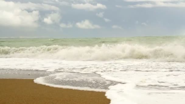 Шторм на пляже в Турции — стоковое видео