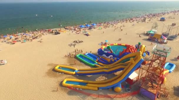 해변 리조트를 카메라 파리. — 비디오