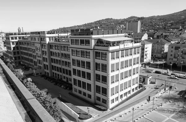 Lingotto в Турині в black_and_white — стокове фото