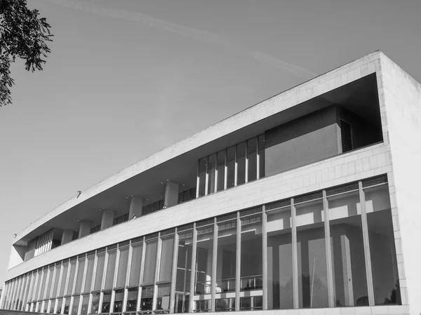 Royal Festival Hall in London in London in black and white — Stock Photo, Image