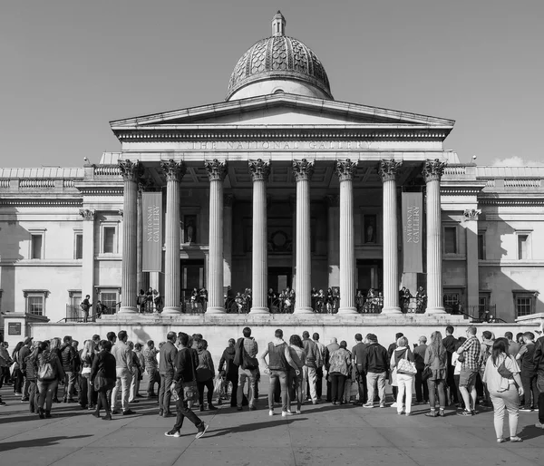 Trafalgar Square in London in schwarz-weiß — Stockfoto