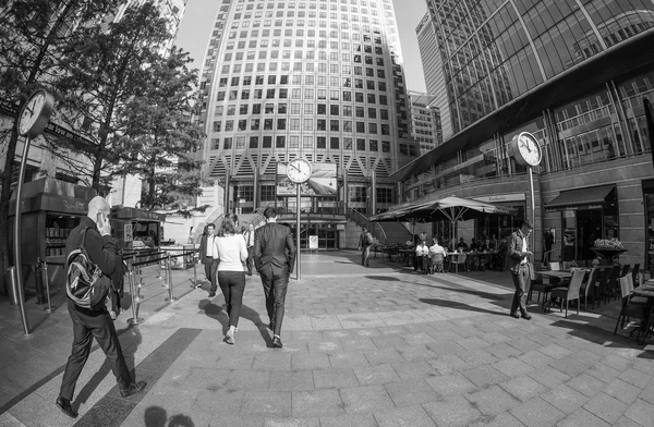 Canary Wharf en Londres en blanco y negro — Foto de Stock