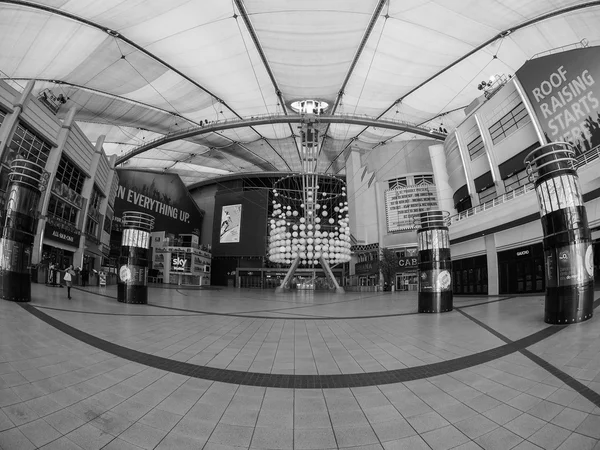 Millennium Dome in London in black and white — Stock Photo, Image