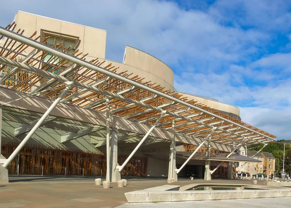 Шотландский парламент, Эдинбург — стоковое фото