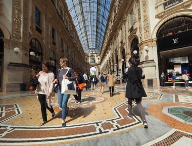 Milano 'daki Galleria Vittorio Emanuele II