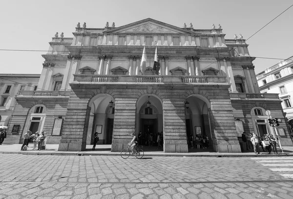 Teatro allá Scala en Milán — Foto de Stock