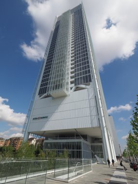Torino'da San Paolo gökdelen