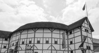 Londra'daki Globe Tiyatrosu